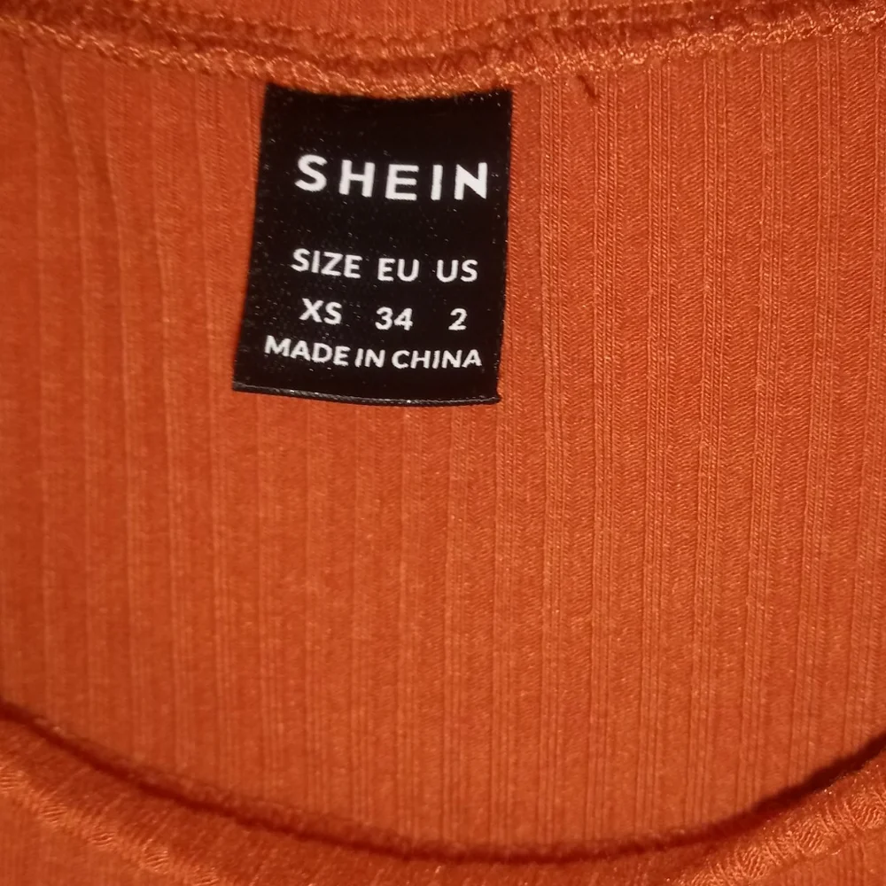 SHEIN TOP - Picture 6 of 8